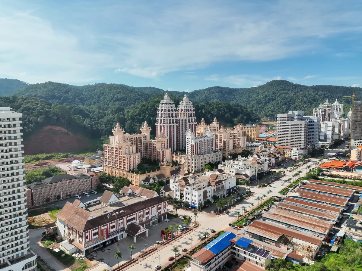 老挝磨丁经济特区城市综合体与产业布局效果图